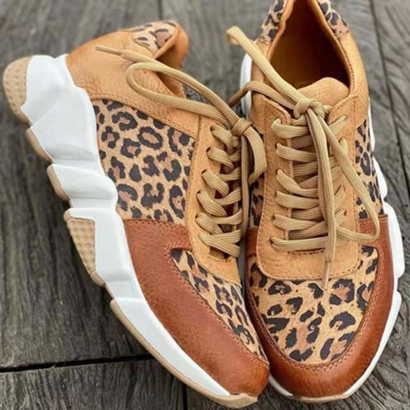 Tênis Animal Print em Couro Ecológico Comfort - Amazônia