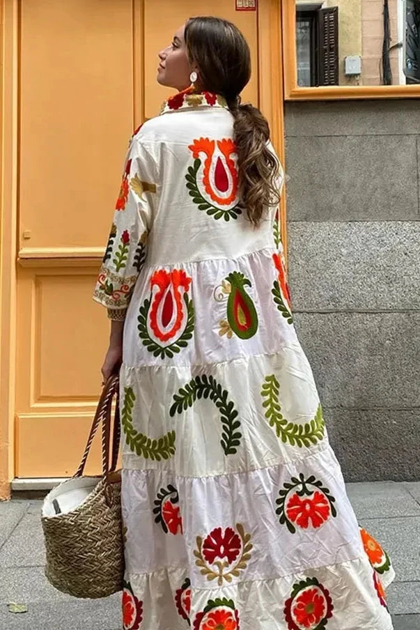 Vestido Longo Bordado com Manga Longa - Babilônia